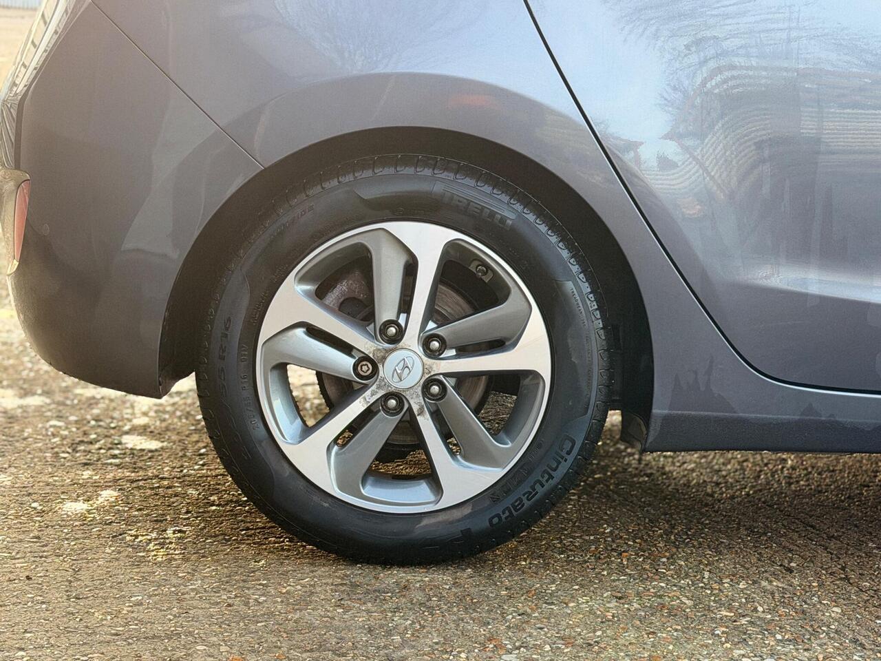 Used Hyundai i30 2015 for sale - 76954190: Photo 40