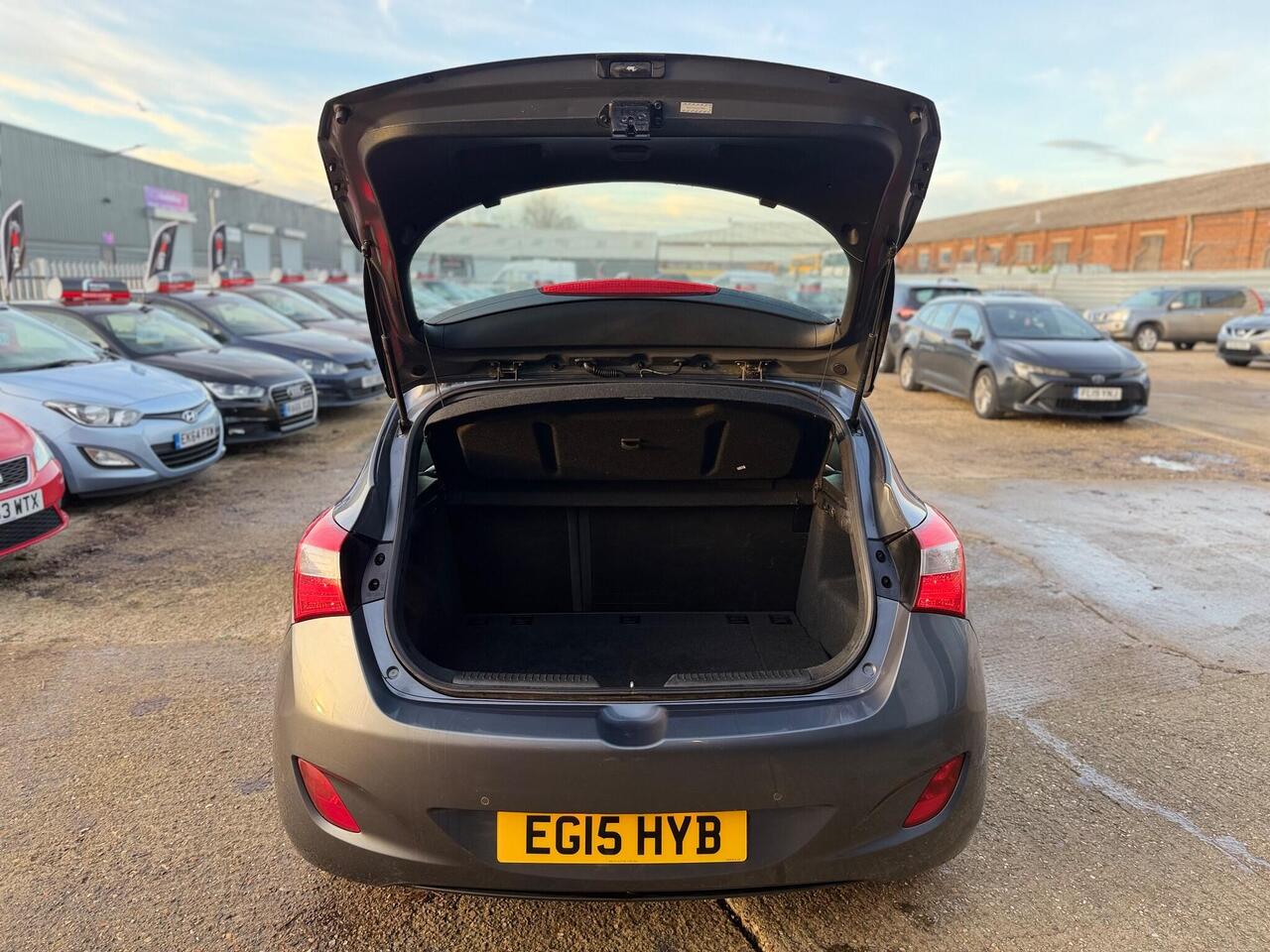 Used Hyundai i30 2015 for sale - 76954190: Photo 47