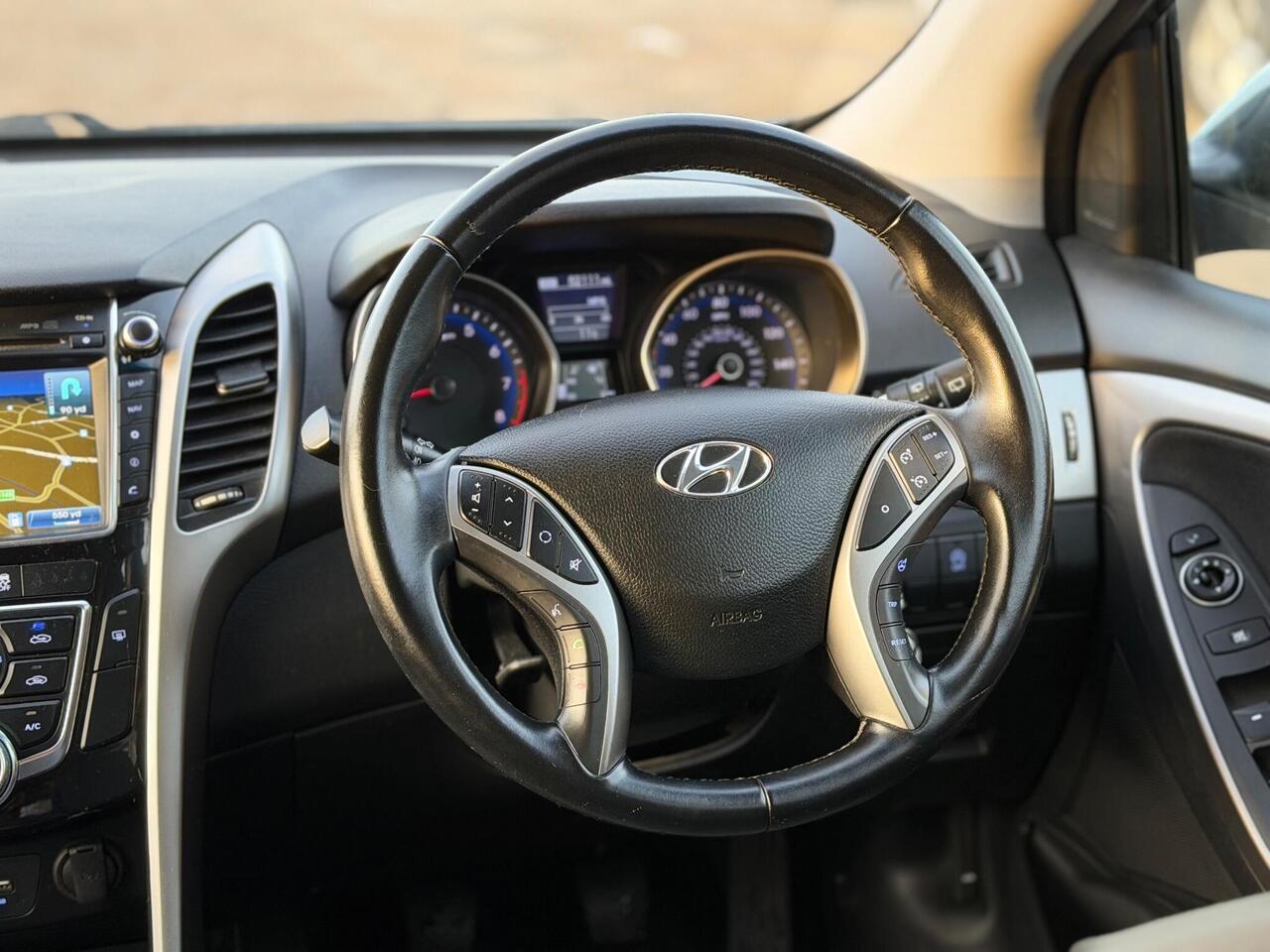 Used Hyundai i30 2015 for sale - 76954190: Photo 51