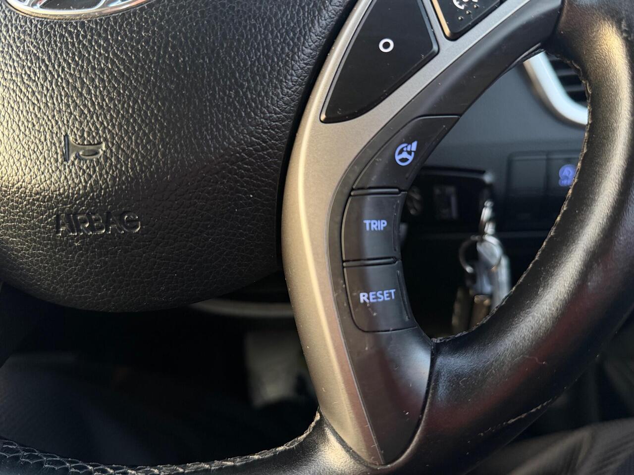 Used Hyundai i30 2015 for sale - 76954190: Photo 54