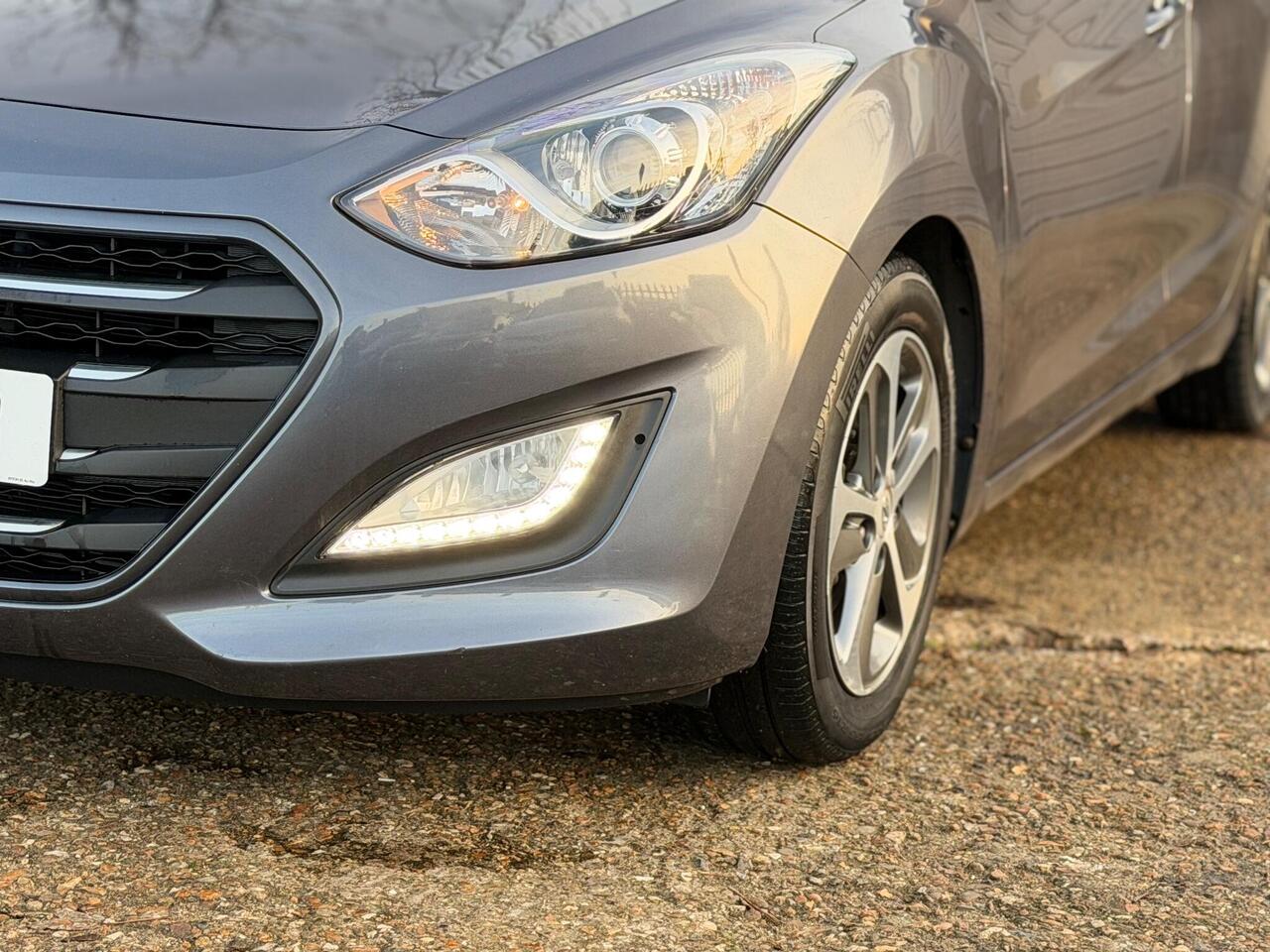 Used Hyundai i30 2015 for sale - 76954190: Photo 58