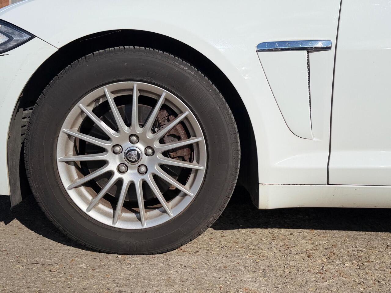 Used Jaguar XF 2012 for sale - 77884282: Photo 30