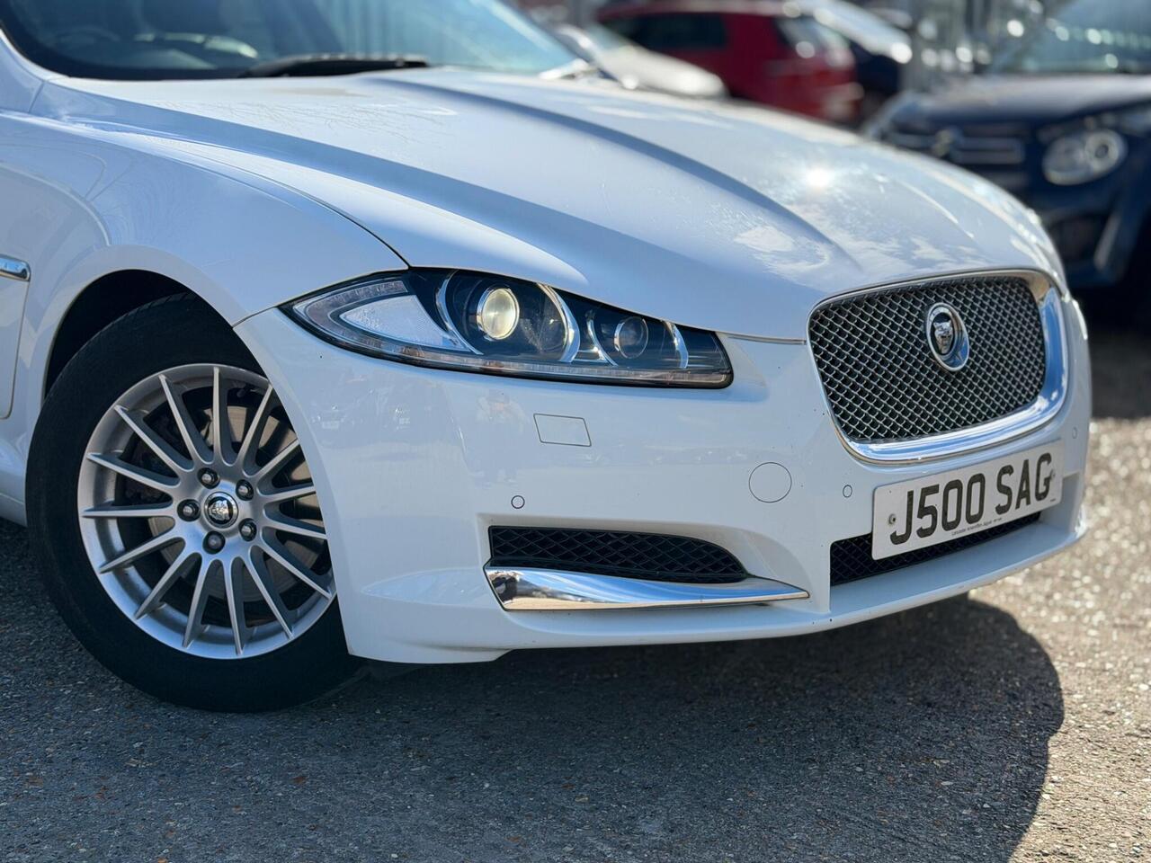 Used Jaguar XF 2012 for sale - 77884282: Photo 6