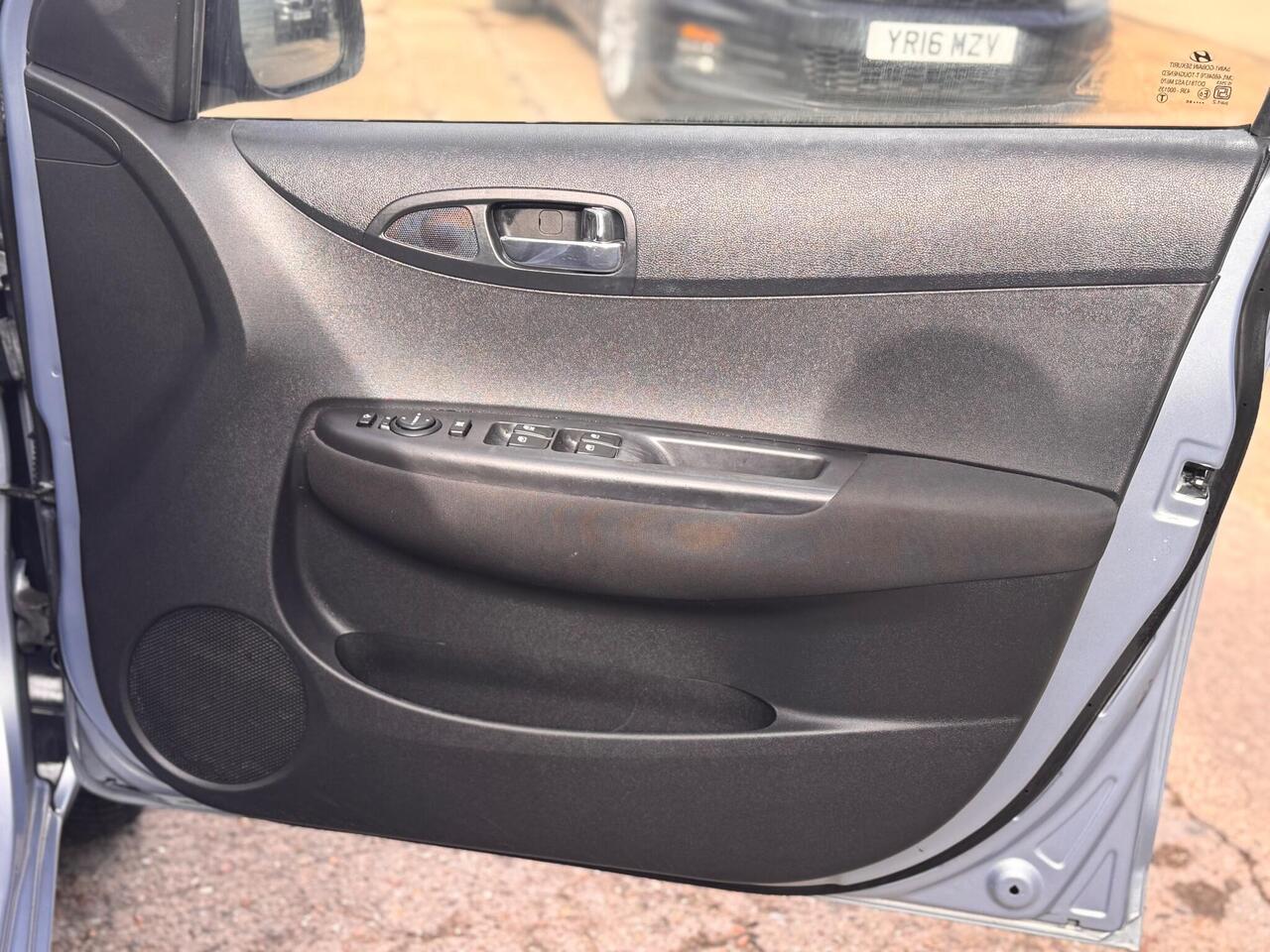 Used Hyundai i20 2014 for sale - 76734426: Photo 38