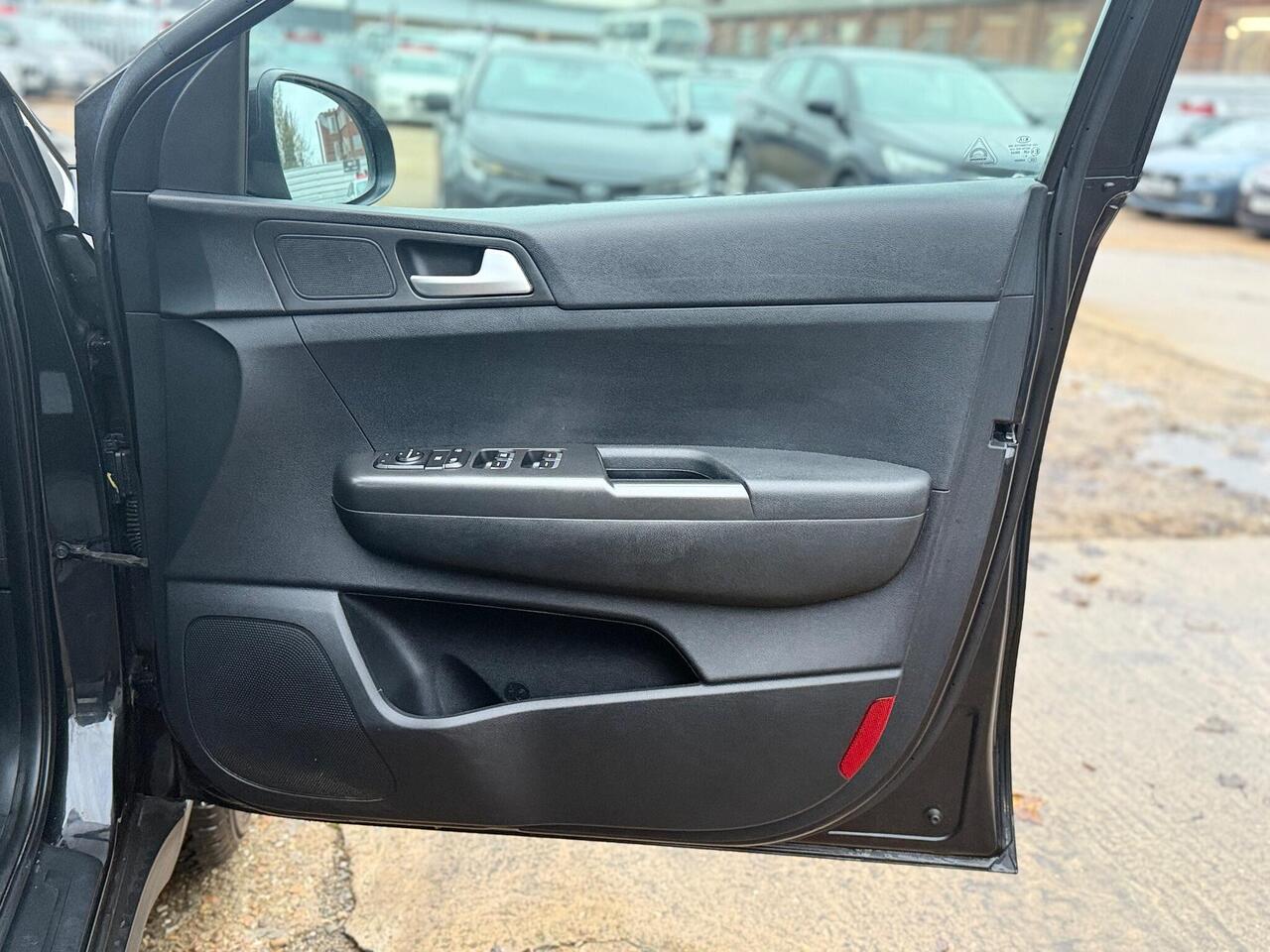 Used Kia Sportage 2017 for sale - 76734419: Photo 45