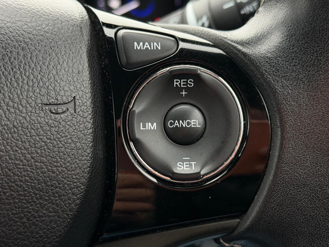 Used Honda Civic 2016 for sale - 77884277: Photo 22