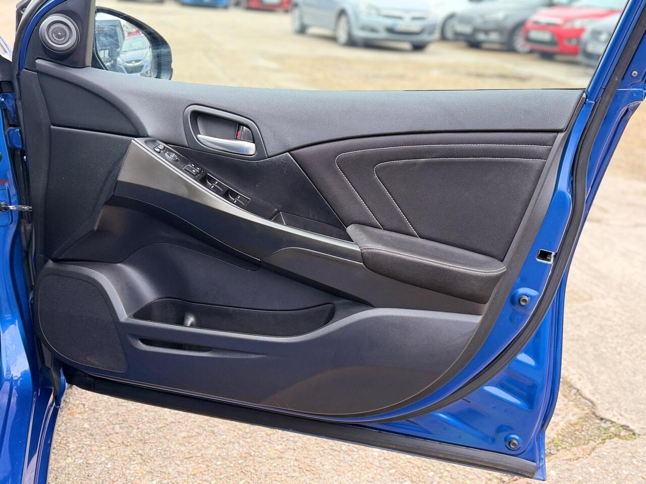 Used Honda Civic 2016 for sale - 77884277: Photo 28