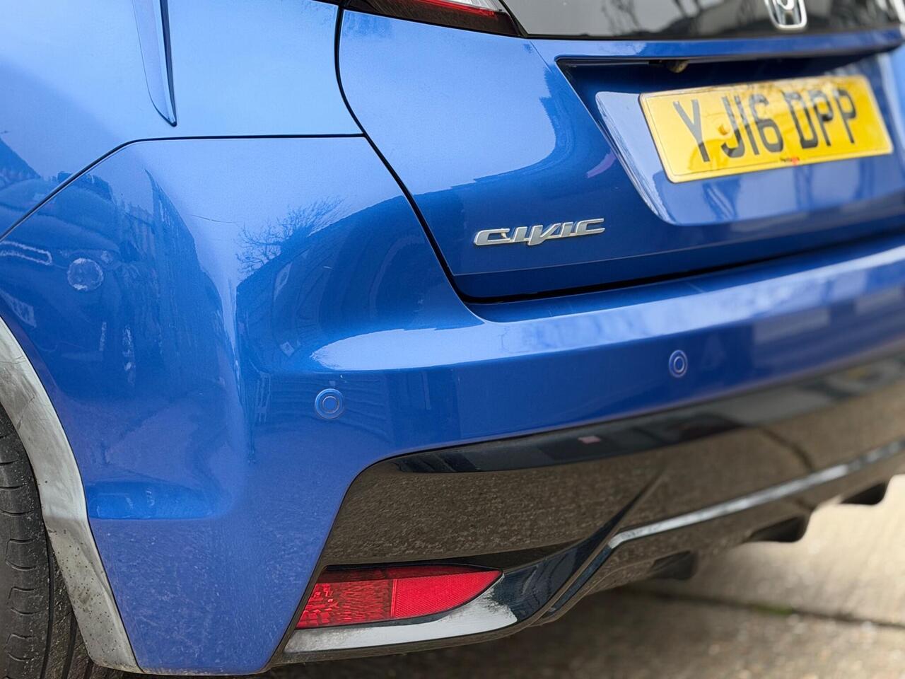 Used Honda Civic 2016 for sale - 77884277: Photo 48