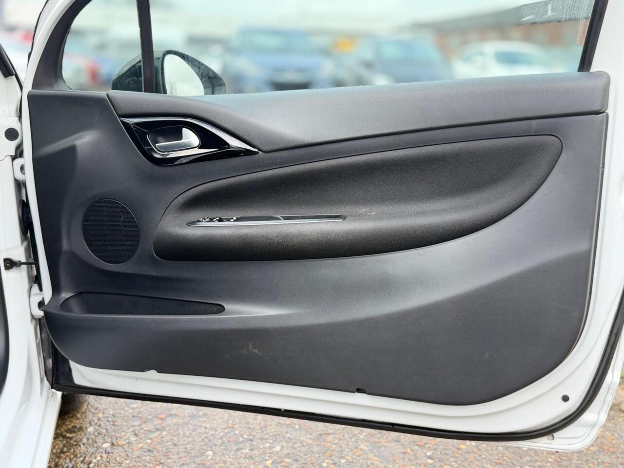 Used DS Automobiles DS 3 2018 for sale - 77648015: Photo 19