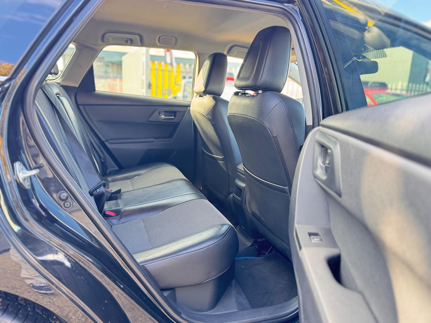 Used Toyota Auris 2015 for sale - 76667425: Photo 30