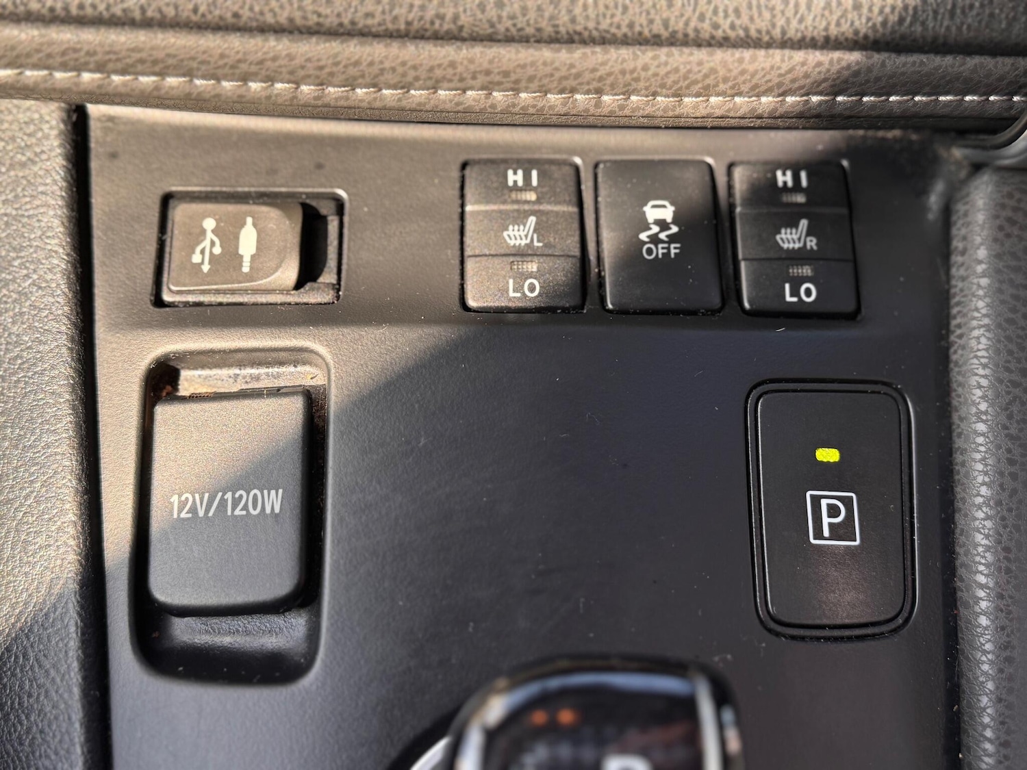 Used Toyota Auris 2015 for sale - 76667425: Photo 39