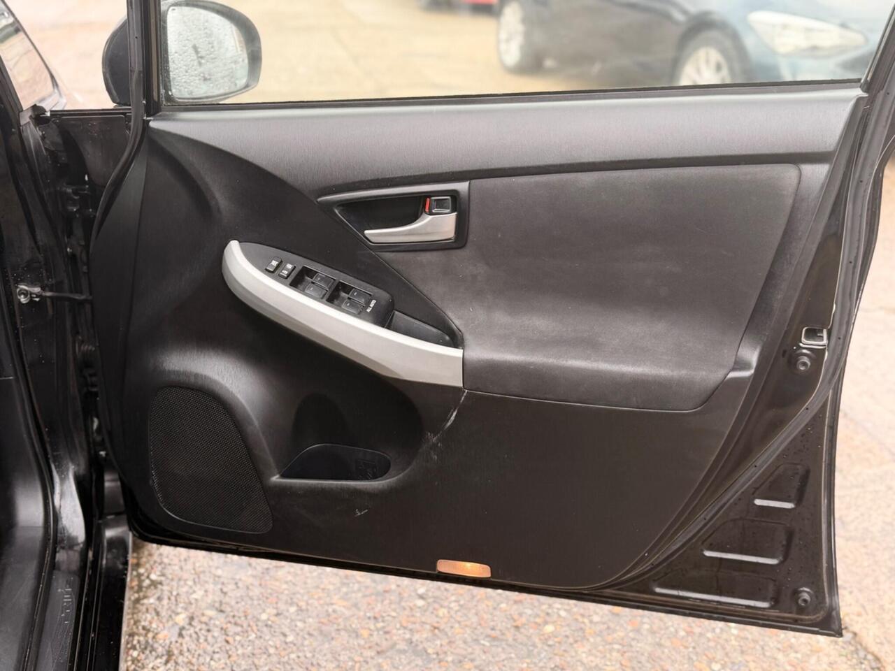 Used Toyota Prius 2021 for sale - 77298416: Photo 22