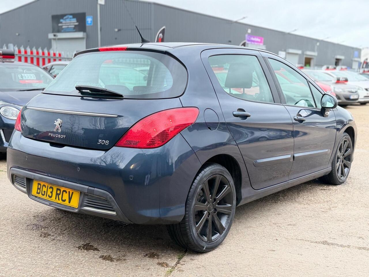 Used Peugeot 308 2013 for sale - 78073721: Photo 11