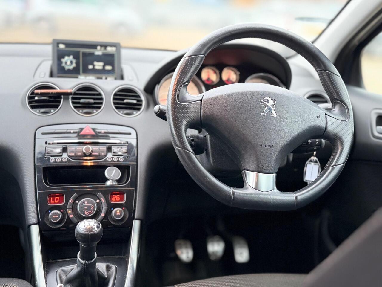 Used Peugeot 308 2013 for sale - 78073721: Photo 12