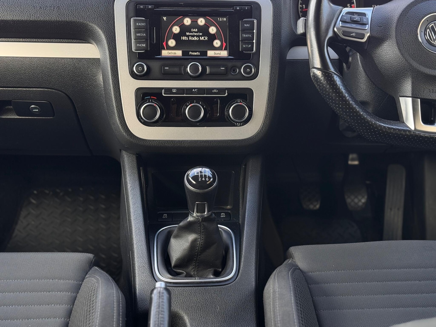 Used Volkswagen Scirocco 2013 for sale - 76667442: Photo 17