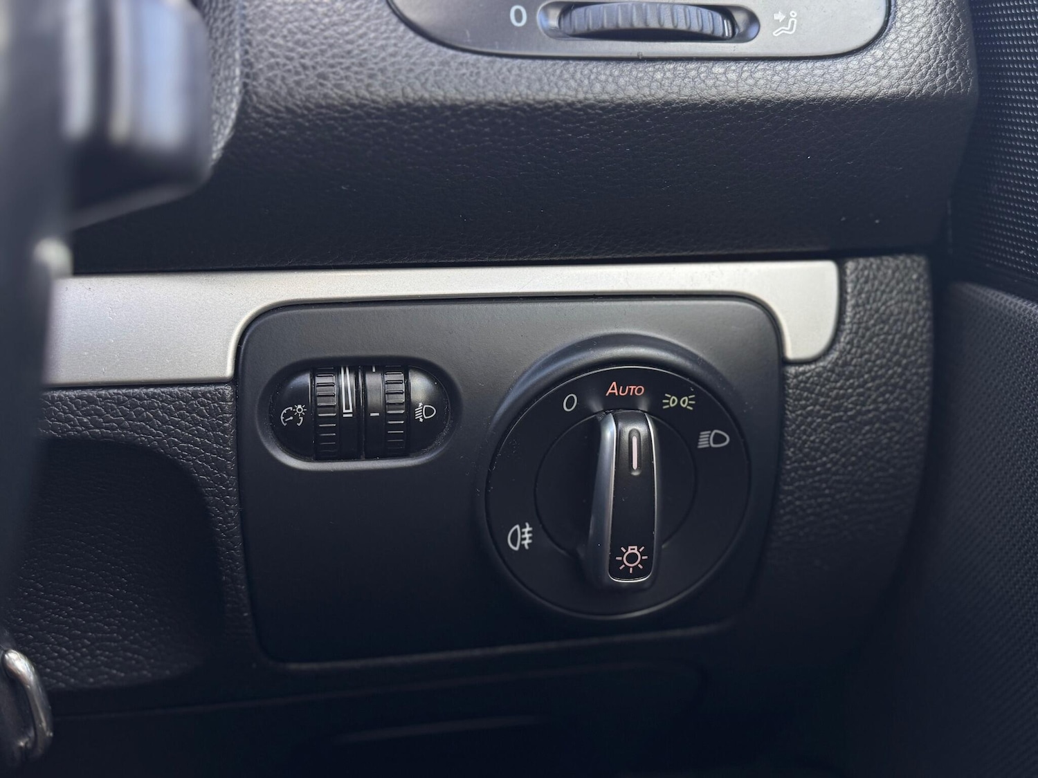 Used Volkswagen Scirocco 2013 for sale - 76667442: Photo 27