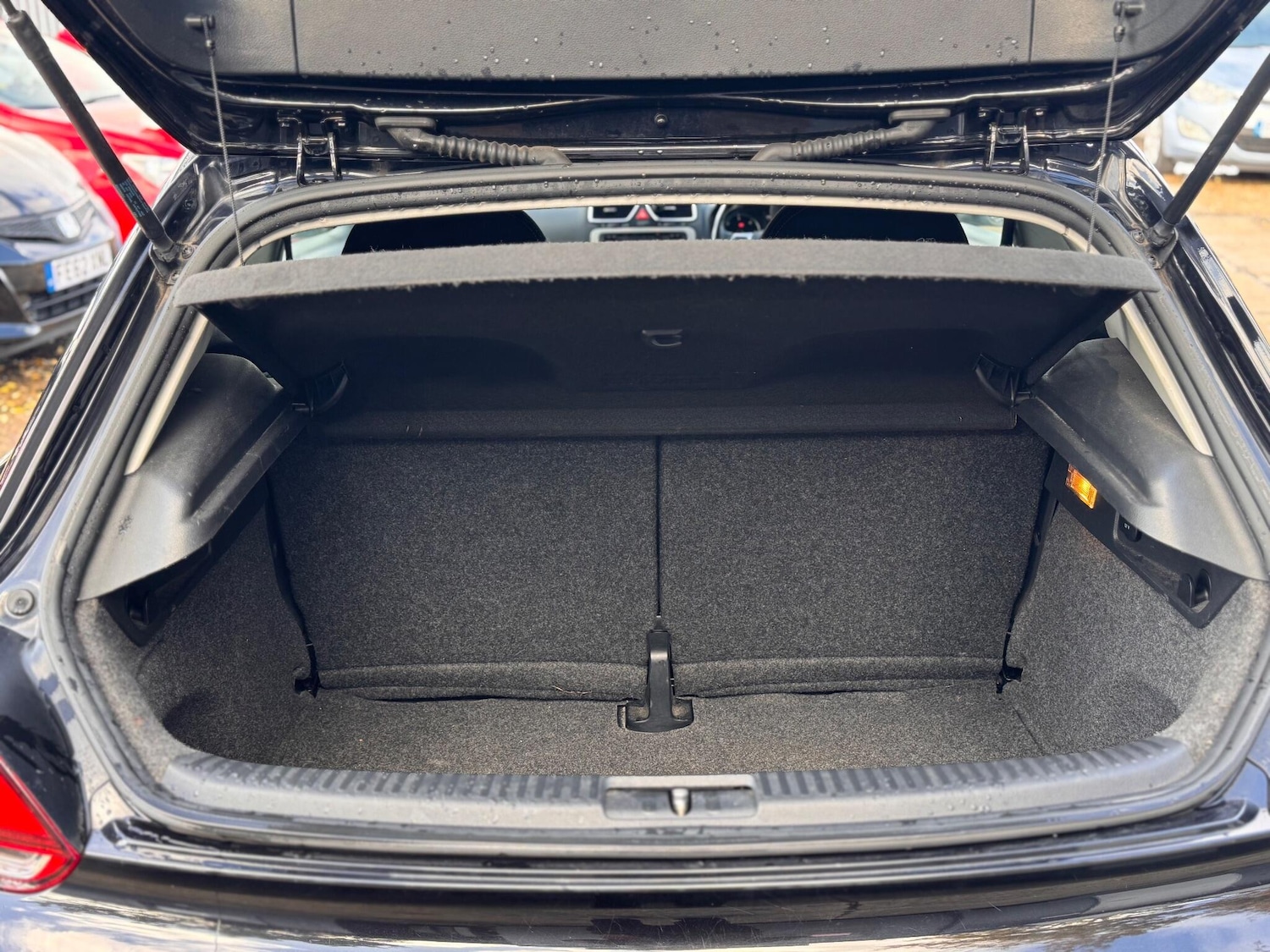 Used Volkswagen Scirocco 2013 for sale - 76667442: Photo 42