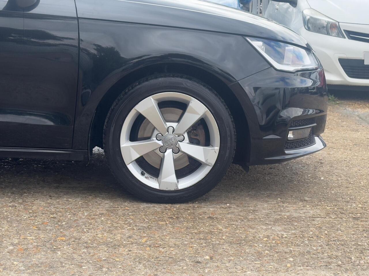 Used Audi A1 2017 for sale - 76734403: Photo 41