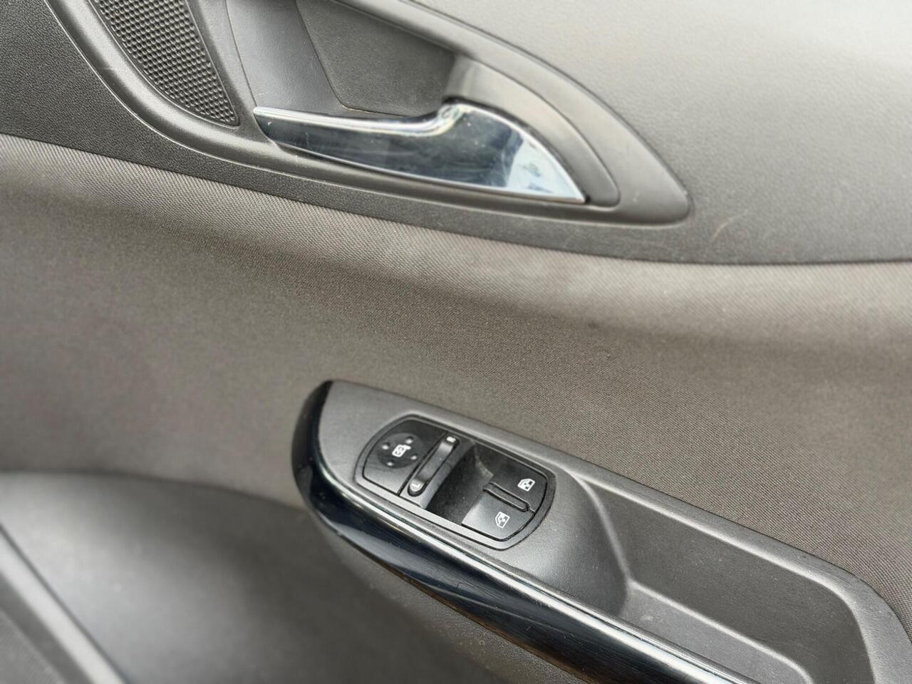 Used Vauxhall Corsa 2016 for sale - 77060598: Photo 27