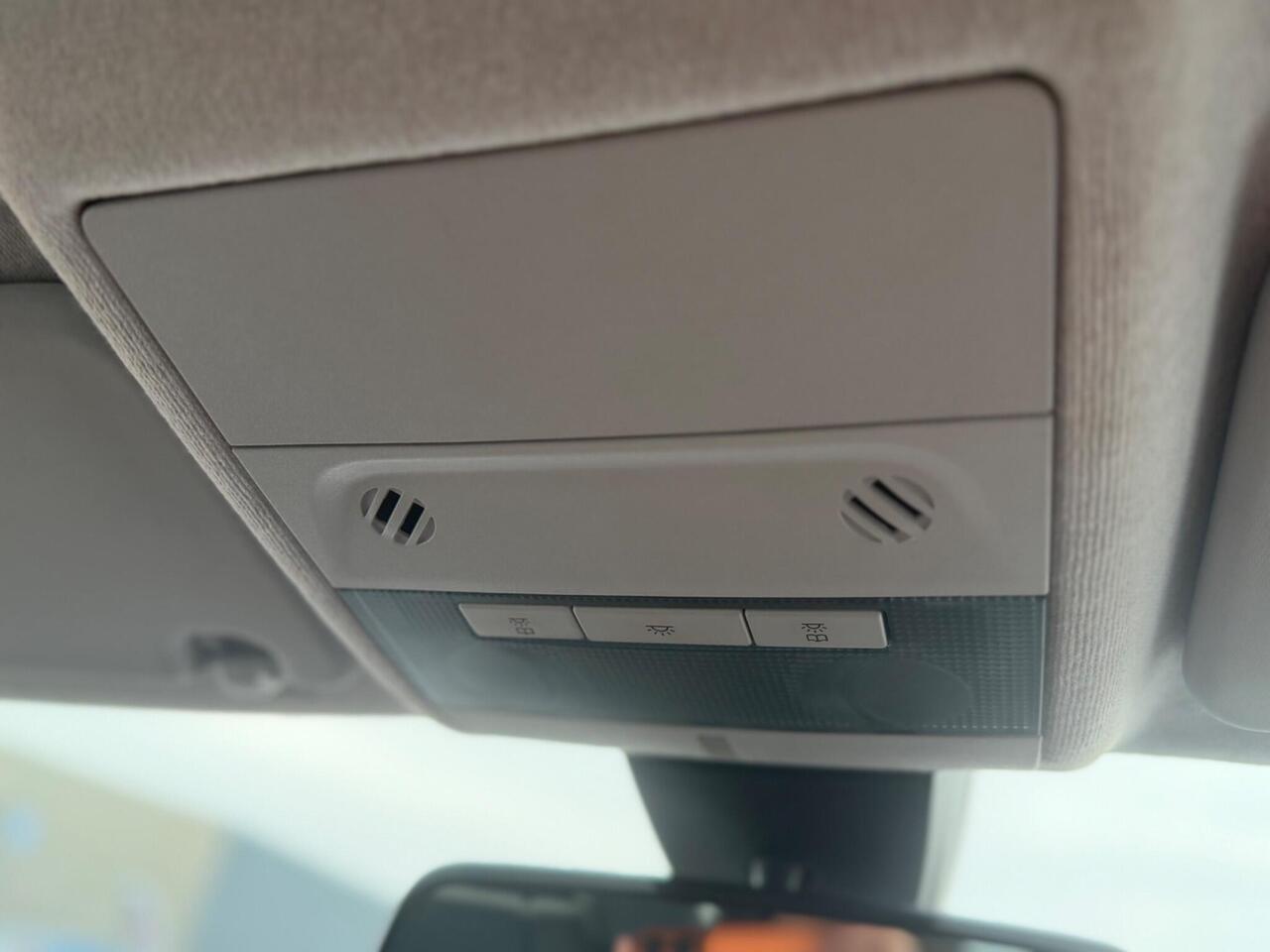 Used Vauxhall Corsa 2016 for sale - 77060598: Photo 44