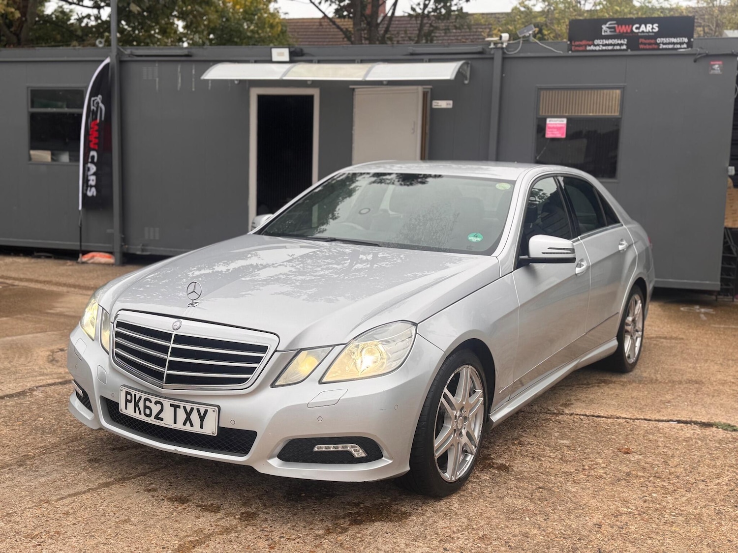 Used Mercedes-Benz E Class 2012 for sale - 76667168: Photo 11