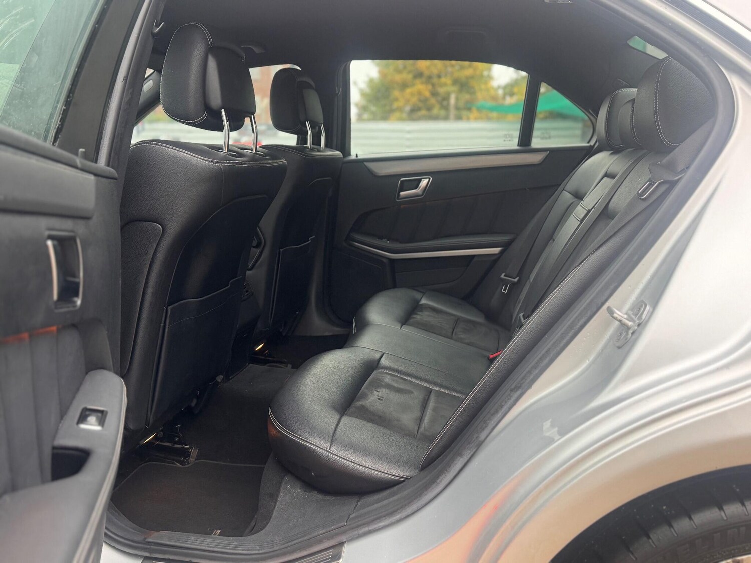 Used Mercedes-Benz E Class 2012 for sale - 76667168: Photo 23