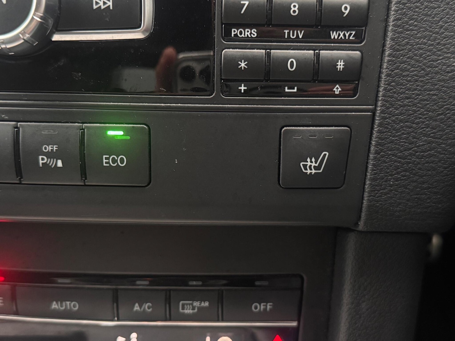 Used Mercedes-Benz E Class 2012 for sale - 76667168: Photo 30