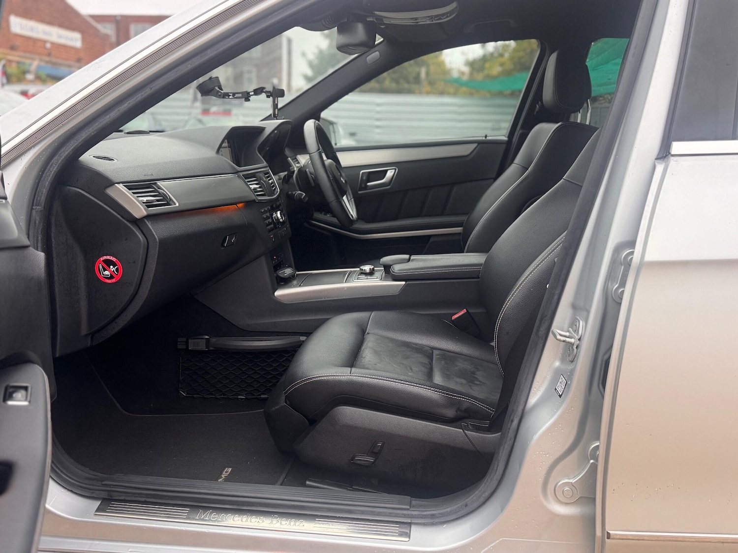 Used Mercedes-Benz E Class 2012 for sale - 76667168: Photo 55