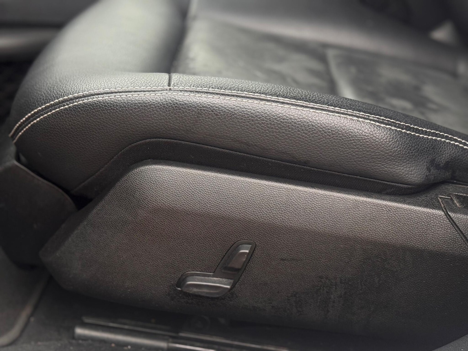 Used Mercedes-Benz E Class 2012 for sale - 76667168: Photo 61