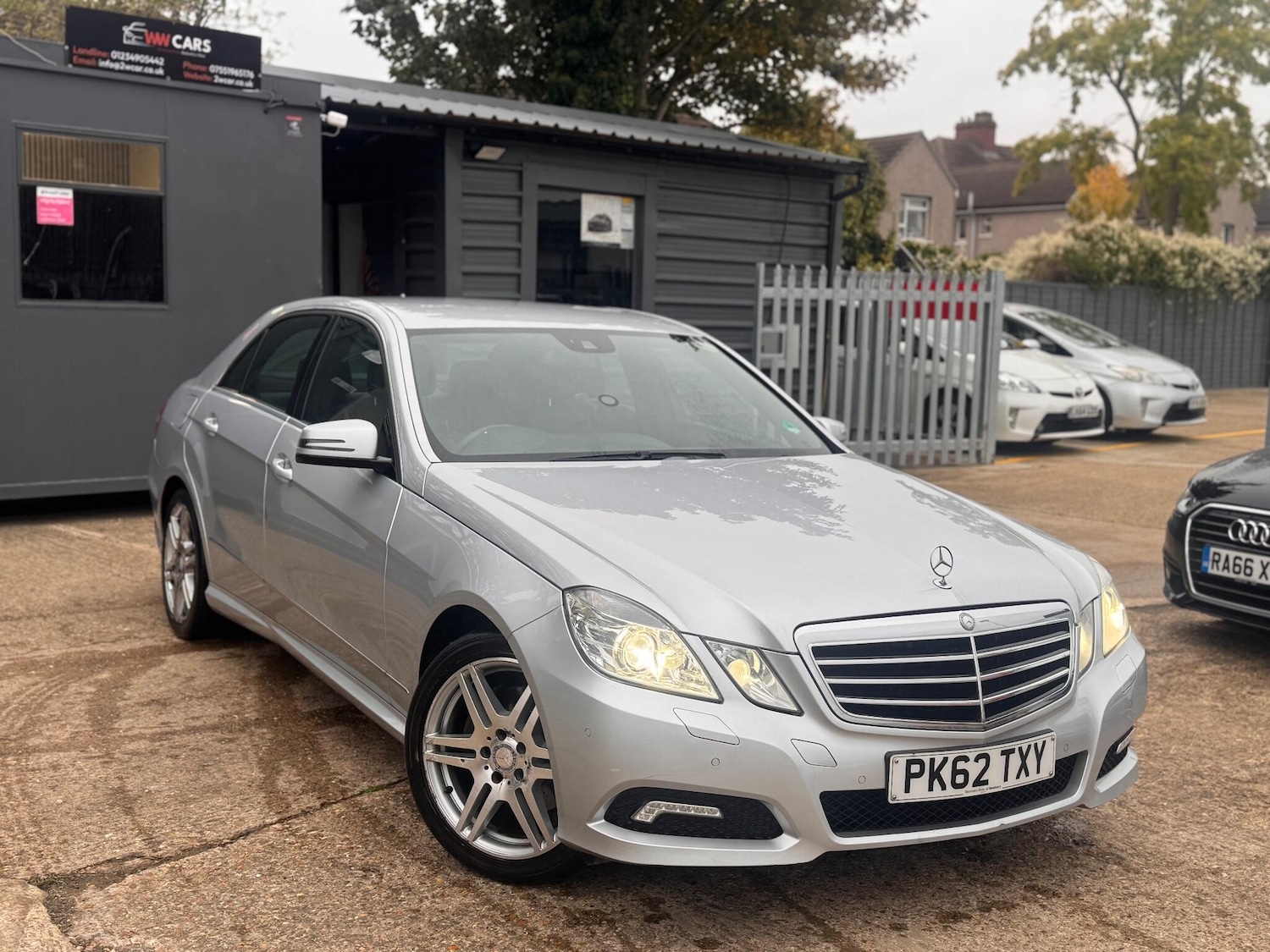 Used Mercedes-Benz E Class 2012 for sale - 76667168: Photo 9