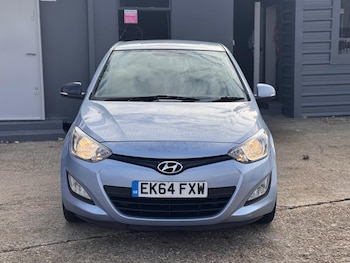 Used Hyundai i20 2014 for sale - 76666692: Photo
