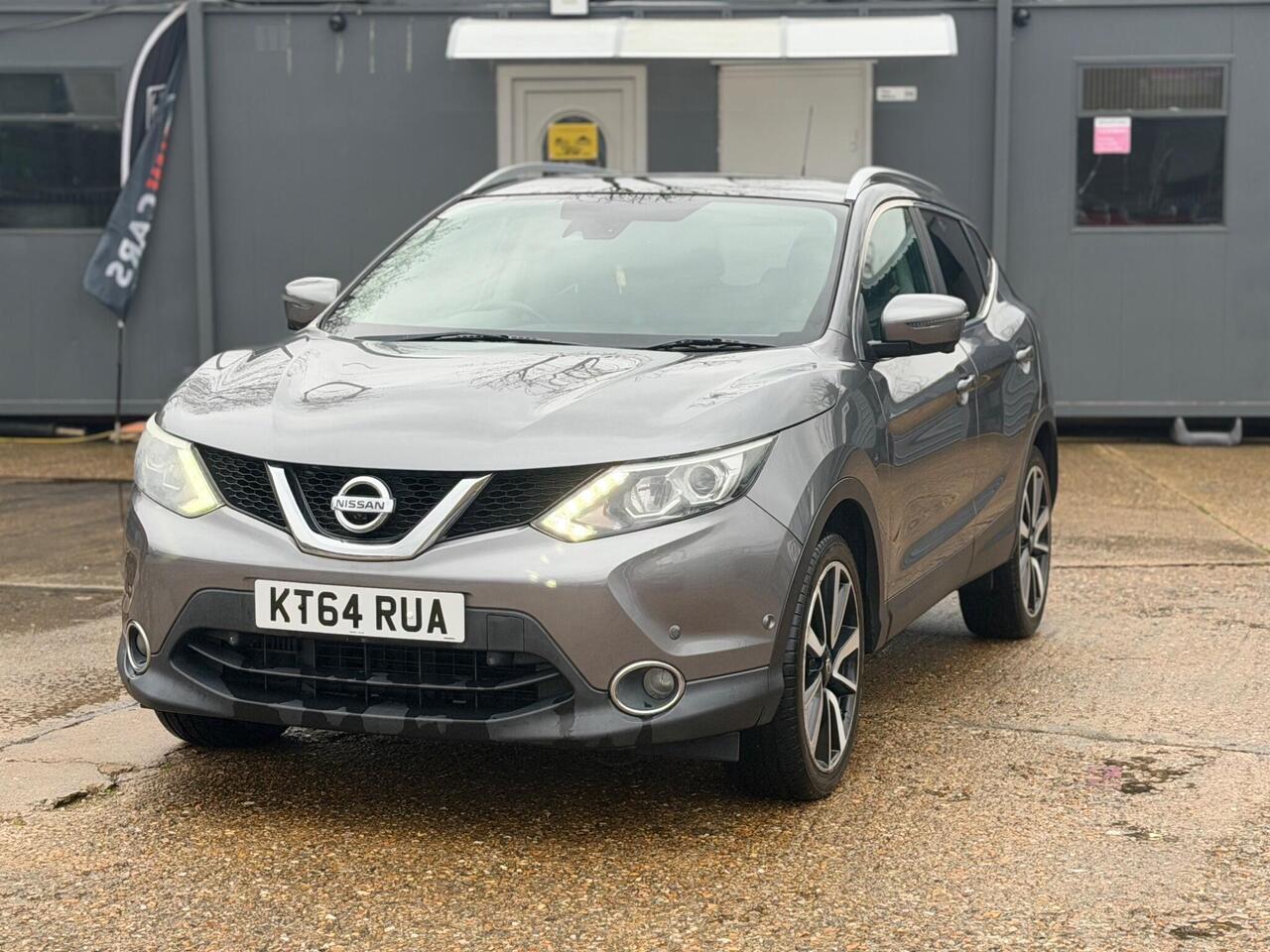 Used Nissan Qashqai 2015 for sale - 77556090: Photo 15
