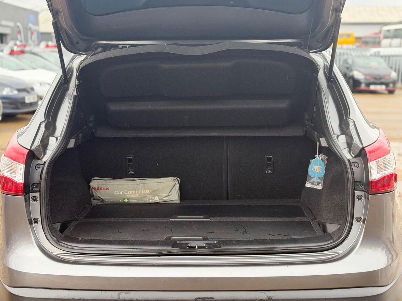 Used Nissan Qashqai 2015 for sale - 77556090: Photo 55