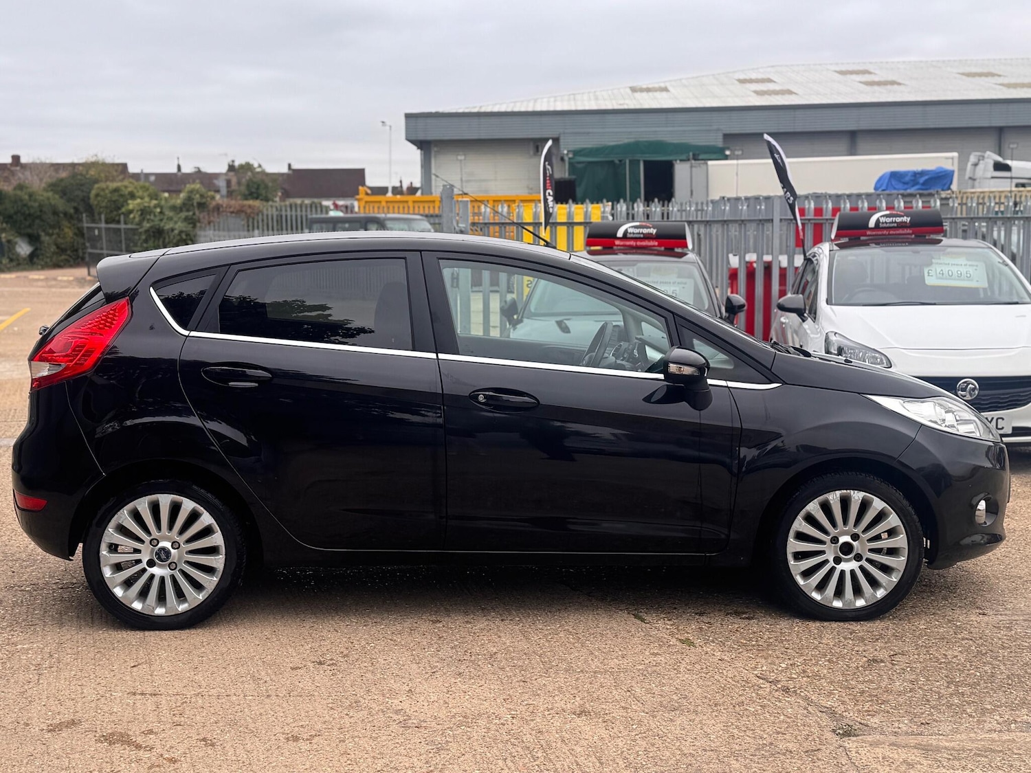 Used Ford Fiesta for sale - 76666585: Photo 13