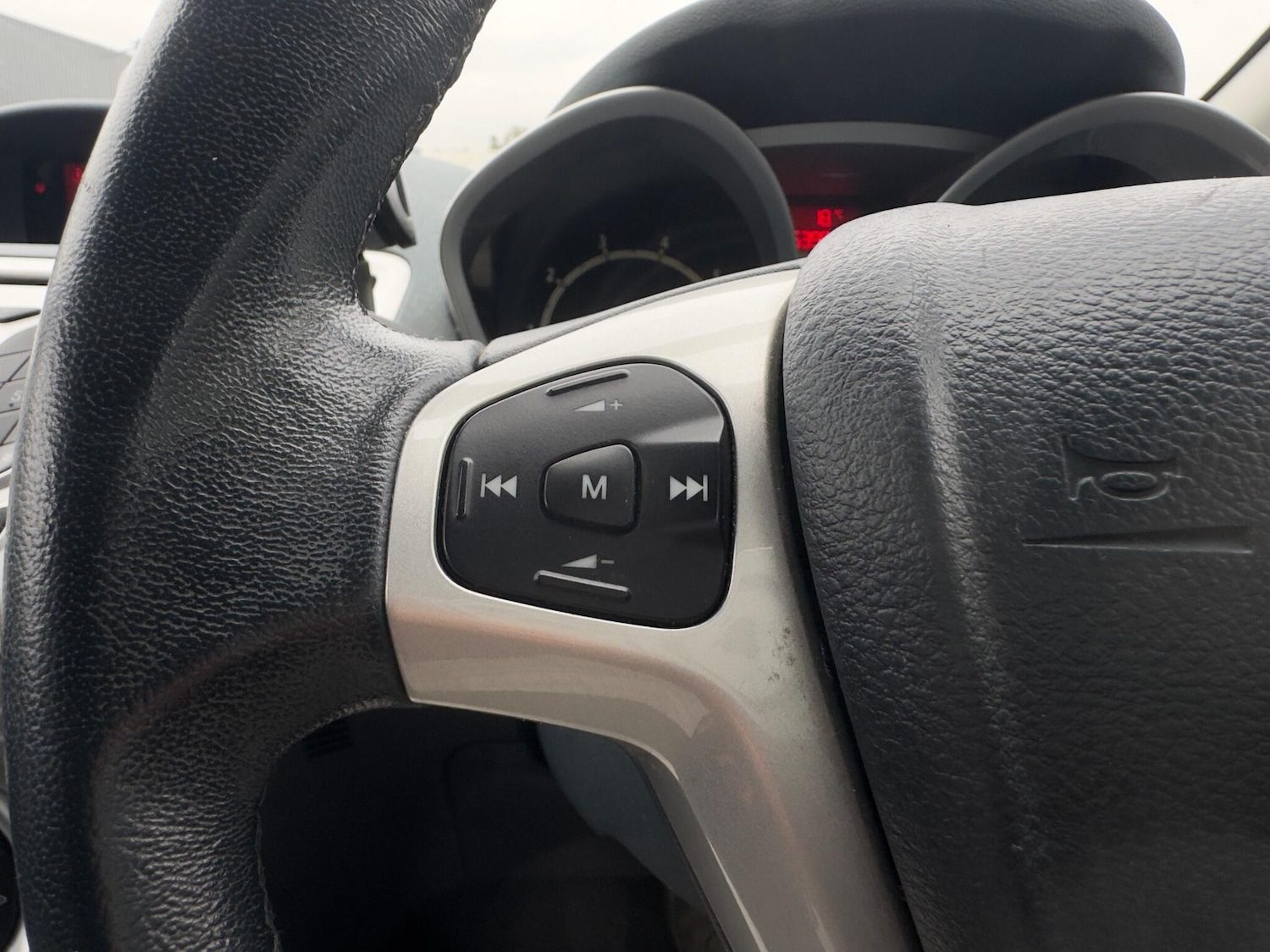 Used Ford Fiesta for sale - 76666585: Photo 32