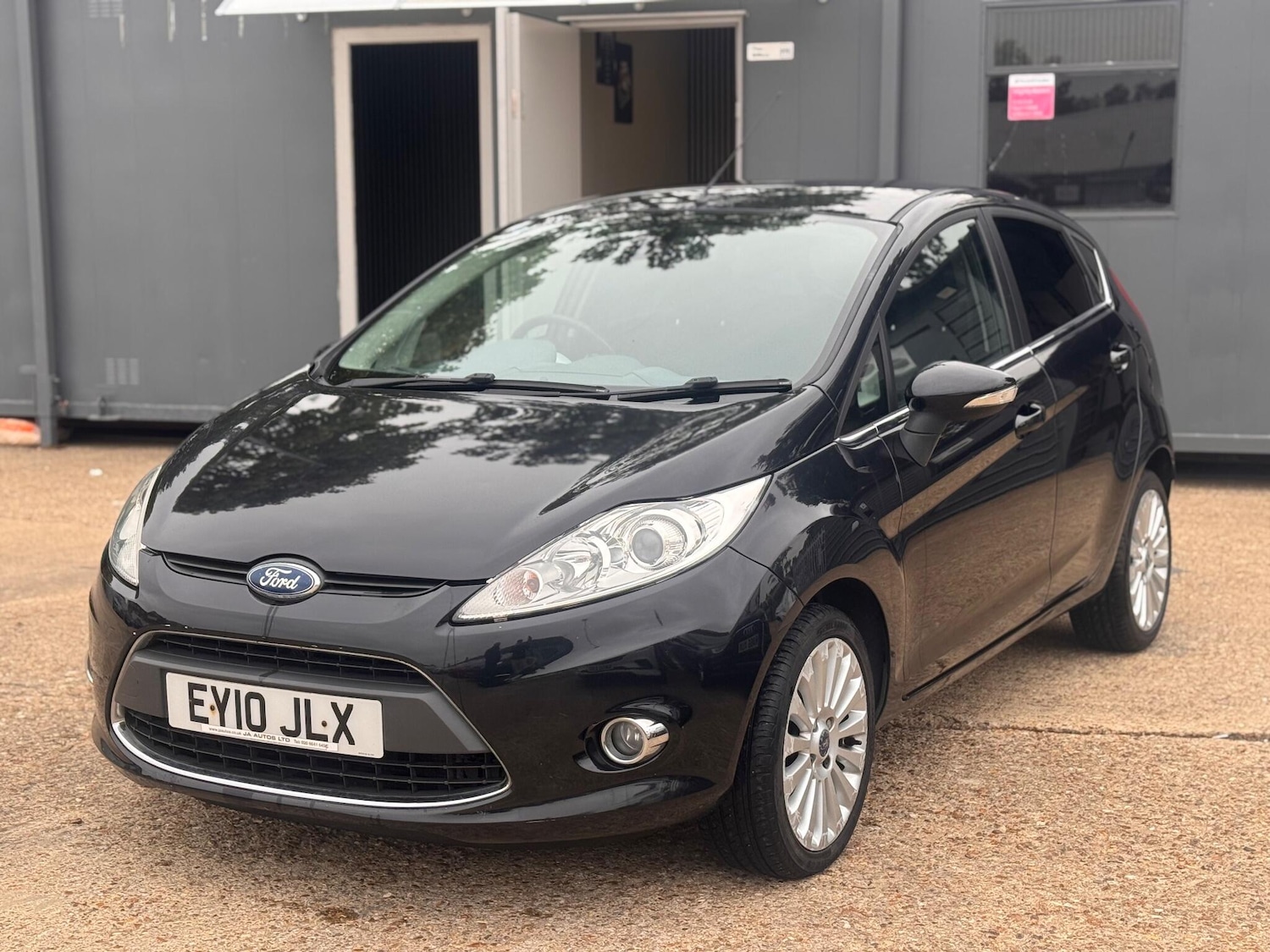 Used Ford Fiesta for sale - 76666585: Photo 4