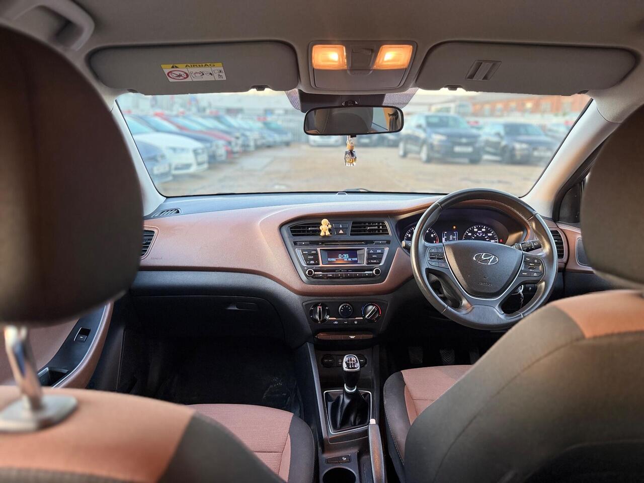 Used Hyundai i20 2015 for sale - 76841853: Photo 24