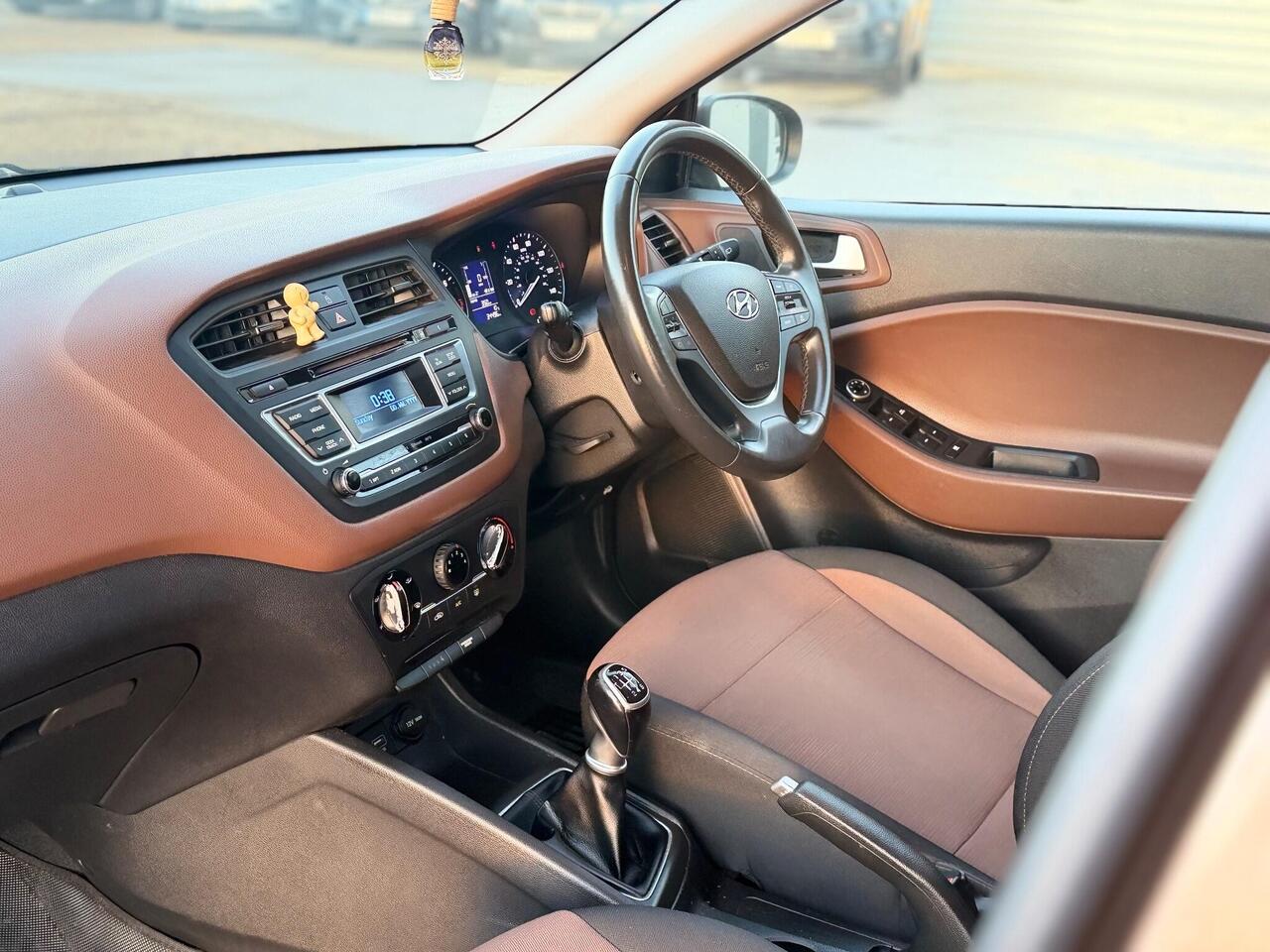 Used Hyundai i20 2015 for sale - 76841853: Photo 28