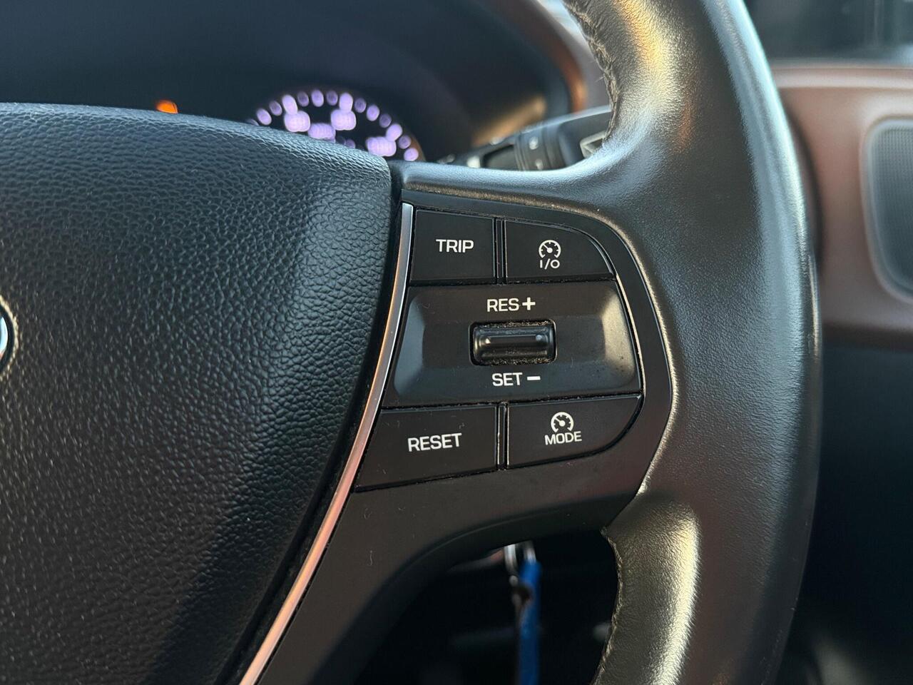 Used Hyundai i20 2015 for sale - 76841853: Photo 35