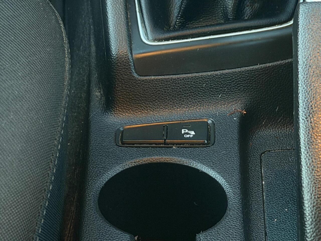 Used Hyundai i20 2015 for sale - 76841853: Photo 40