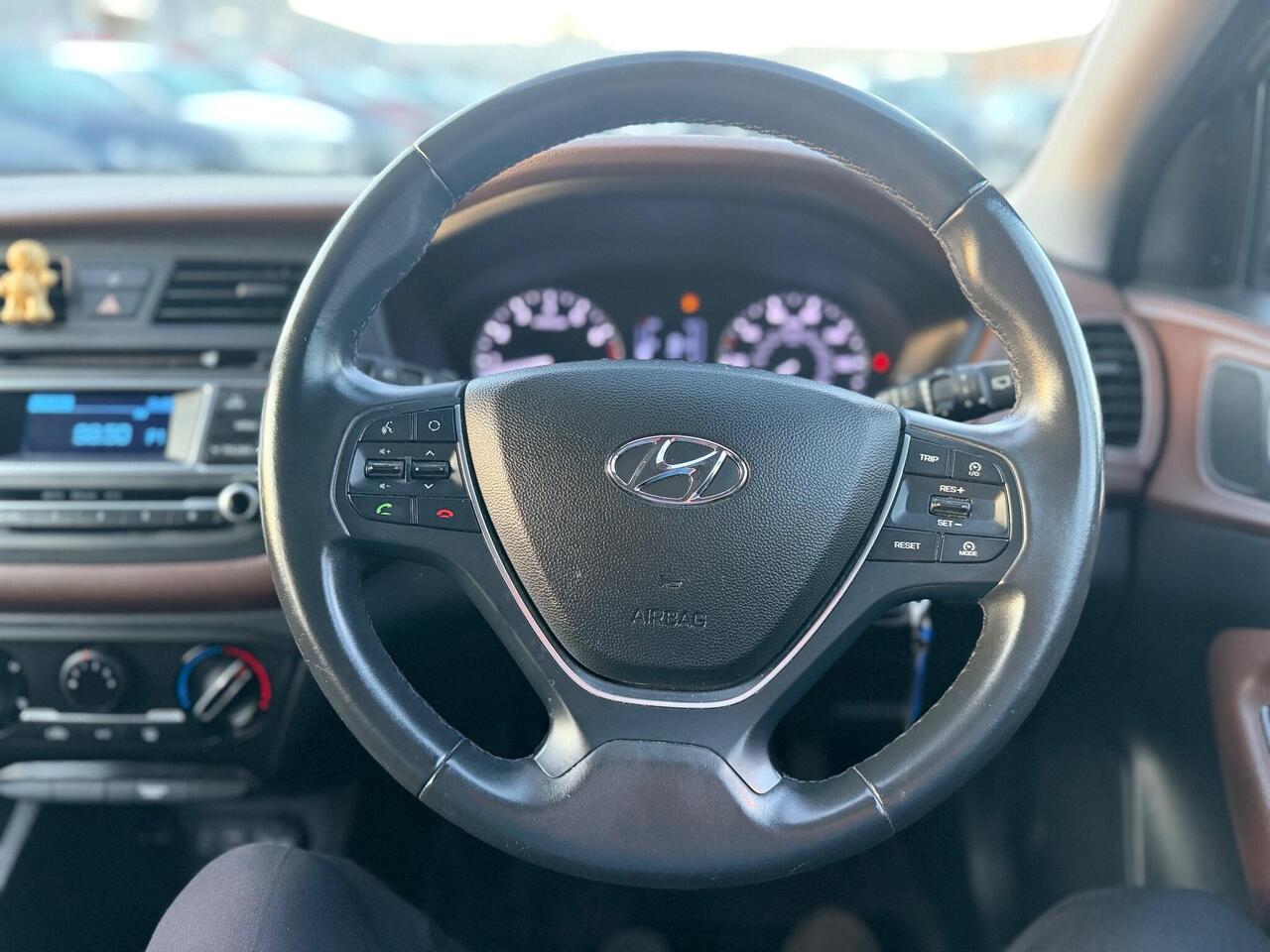 Used Hyundai i20 2015 for sale - 76841853: Photo 55