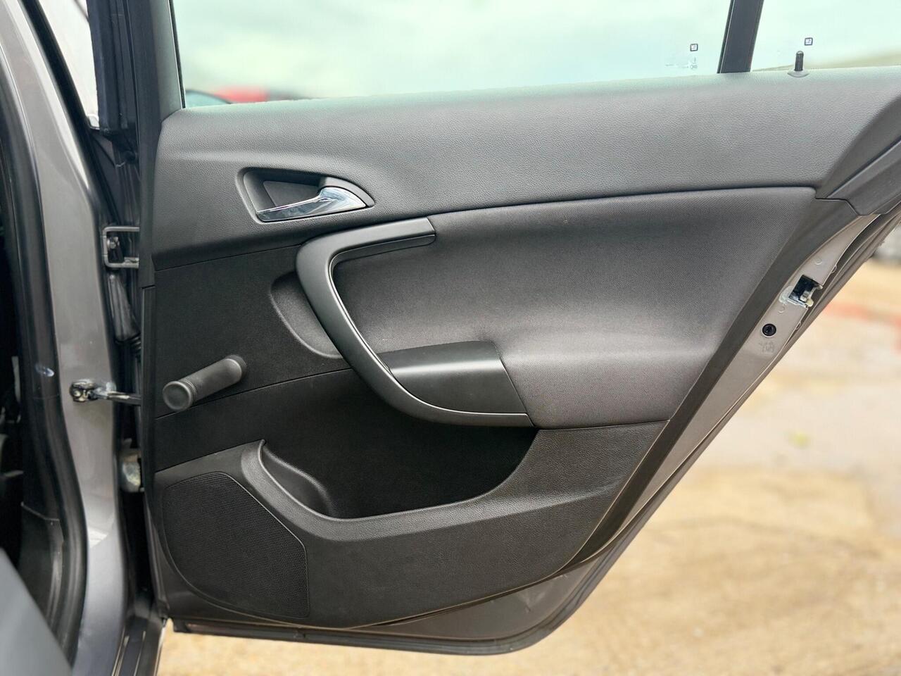 Used Vauxhall Insignia 2016 for sale - 77648010: Photo 35