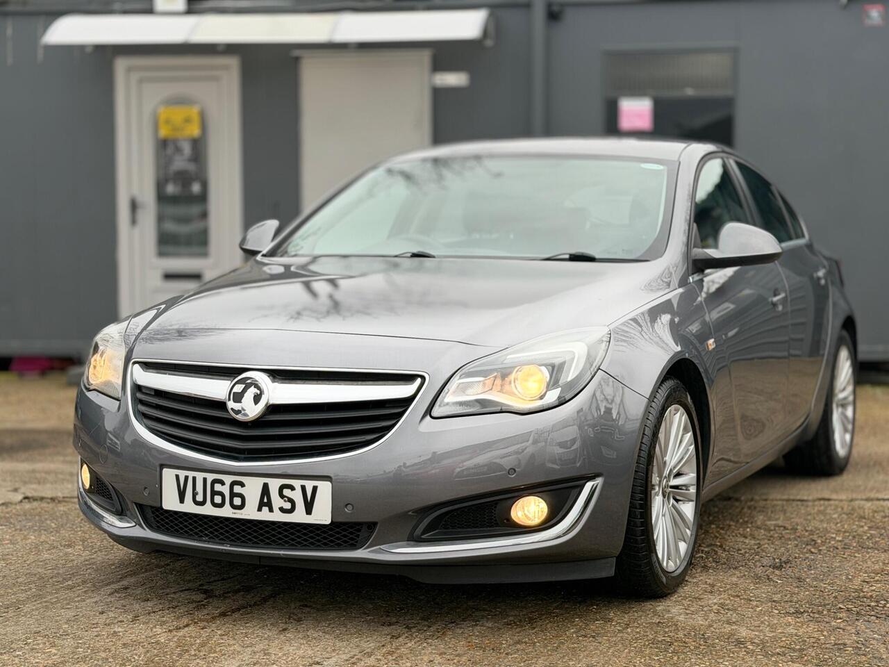 Used Vauxhall Insignia 2016 for sale - 77648010: Photo 4