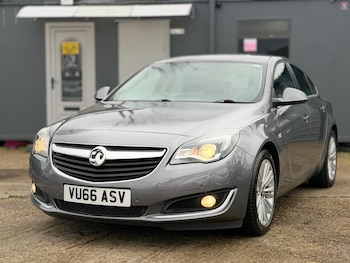 Used Vauxhall Insignia 2016 for sale - 77648010: Photo