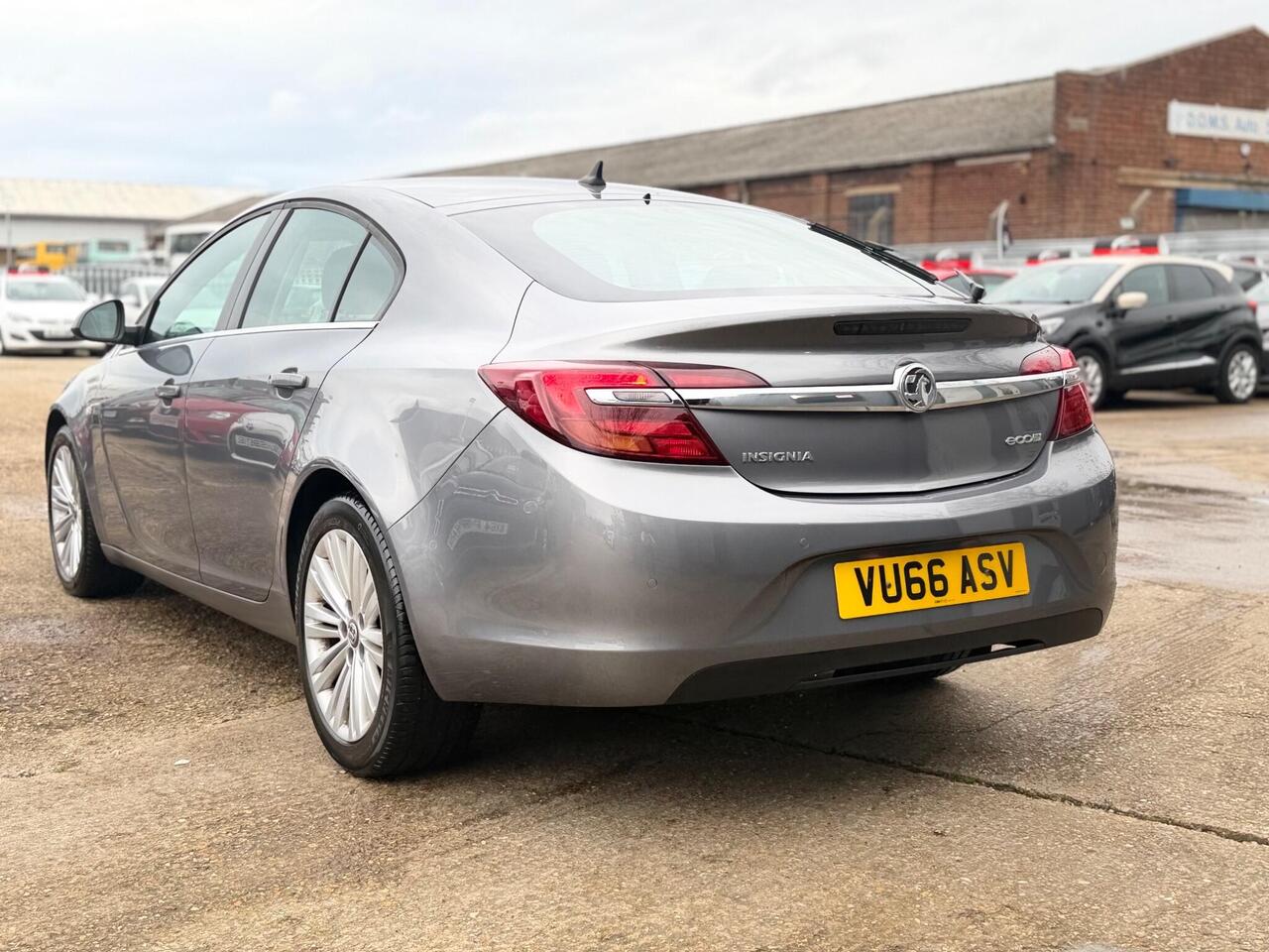 Used Vauxhall Insignia 2016 for sale - 77648010: Photo 9