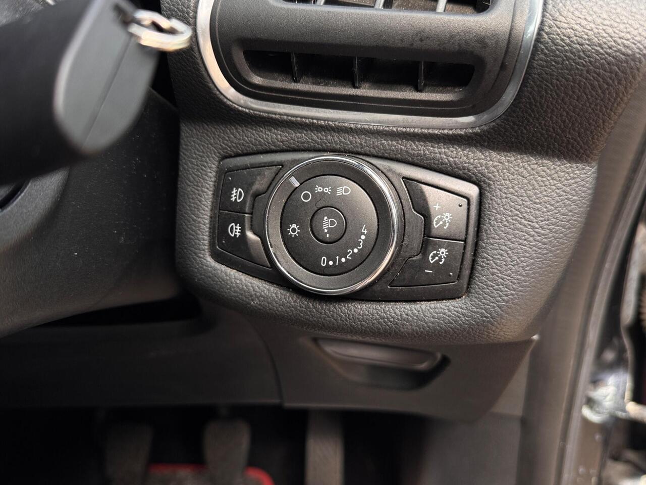 Used Ford B-MAX 2013 for sale - 76734417: Photo 40