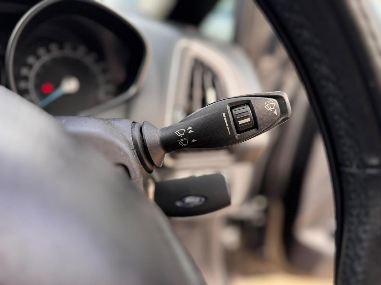 Used Ford B-MAX 2013 for sale - 76734417: Photo 41