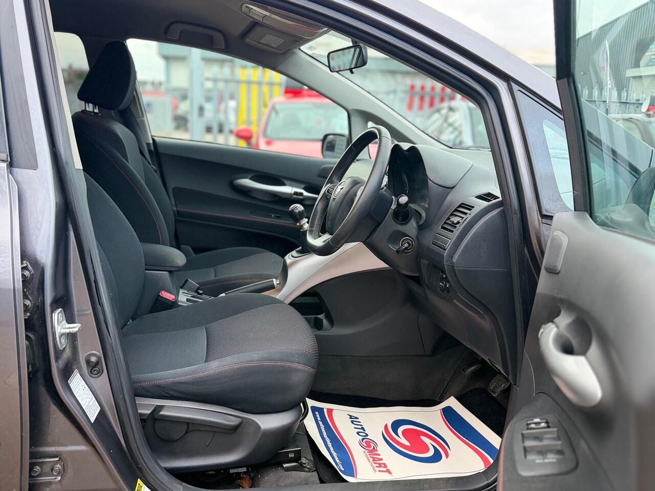 Used Toyota Auris 2010 for sale - 76900095: Photo 17