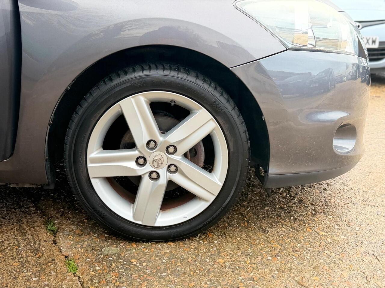 Used Toyota Auris 2010 for sale - 76900095: Photo 29