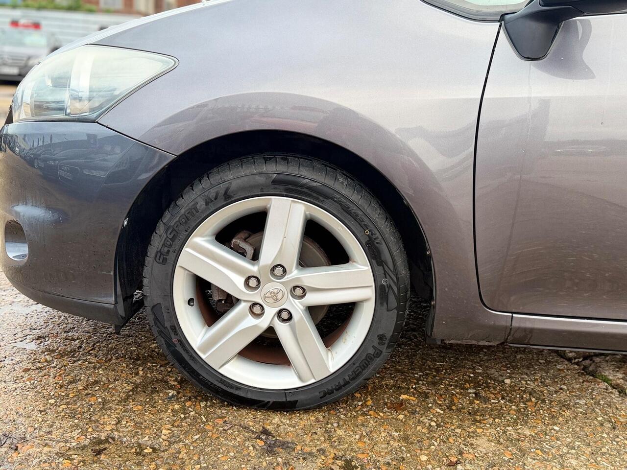 Used Toyota Auris 2010 for sale - 76900095: Photo 32